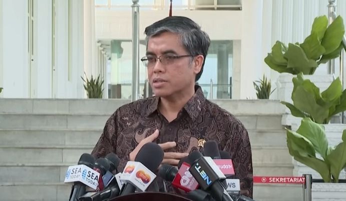 Lebih dari 1 Juta Sarjana Menganggur, Menaker Yassierli: Ini Tantangan Serius Bangsa