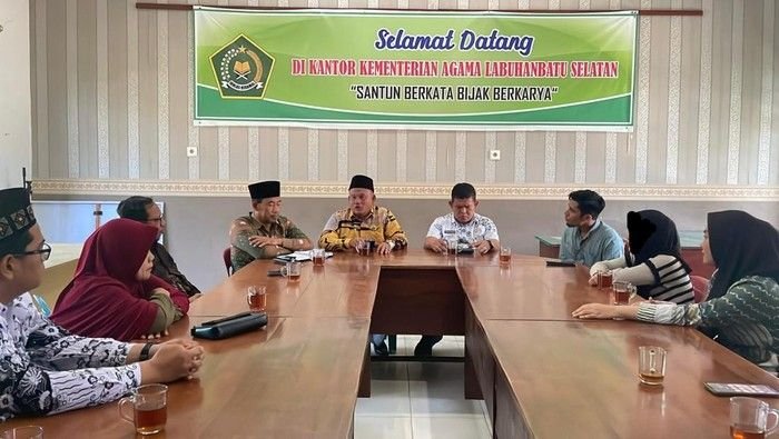 Siswi MTs Darul Muhsinin Labusel Berhenti Sekolah Karena Ditagih Biaya Rekreasi, Yayasan Klarifikasi