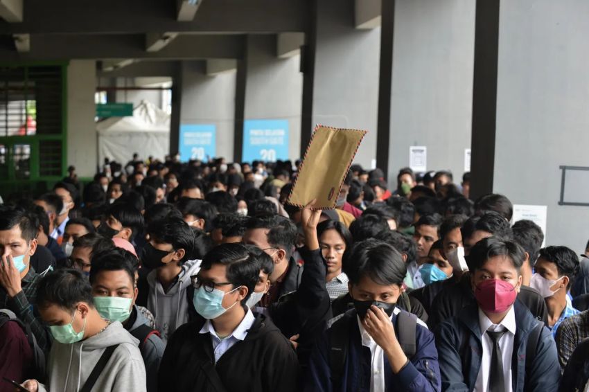 Survei BI: Anak Muda Tak Lagi Optimis soal Penghasilan dan Pekerjaan