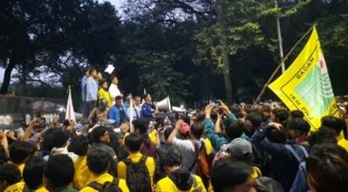 "Indonesia (C)emas 2025": BEM-SI Bacakan 11 Tuntutan Strategis, Minta Pemerintah Tak Tutup Mata