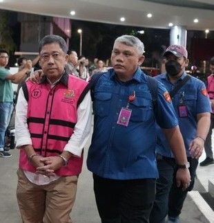 Daftar 18 Tersangka Kasus Korupsi Minyak Rp 285 T, Riza Chalid Resmi Masuk Daftar