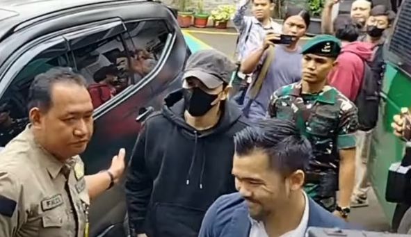Kejari Tangerang Terima Pelimpahan Tahap Dua Kasus Vape Etomidate, Jonathan Frizzy Terancam 12 Tahun Penjara