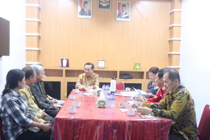 STIEPARI Semarang Perkuat Sinergi dengan Pemkab Nias Barat untuk Tekan Pengangguran