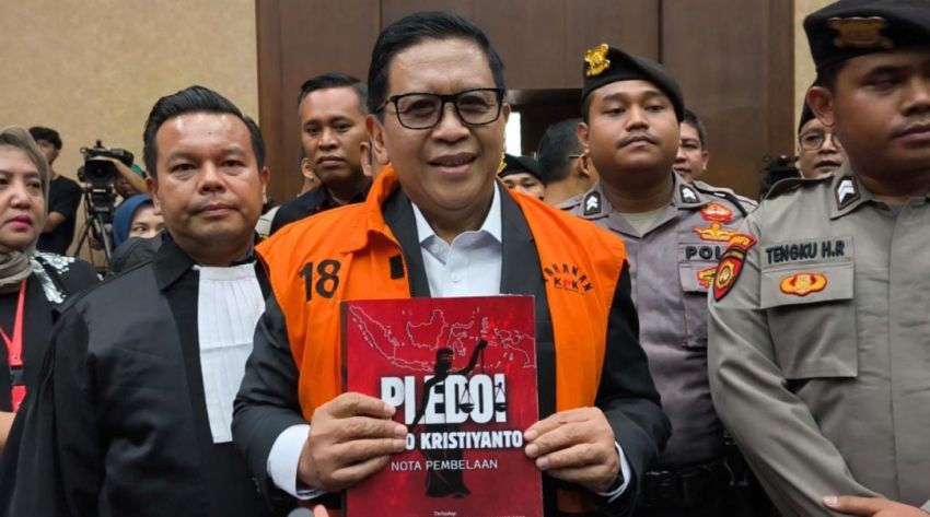 Bacakan Pledoi, Hasto Kristiyanto Klaim Kasusnya Sarat Tekanan Politik dan Kriminalisasi