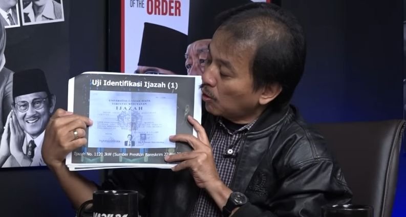 Roy Suryo Tak Gentar Kasus Ijazah Jokowi Naik Penyidikan: &ldquo;Kami Fokus pada Fakta&rdquo;