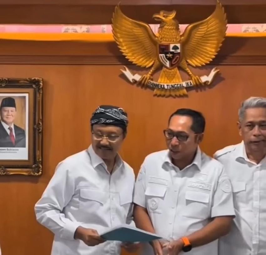 Bupati Taput Temui Mensos, Usulkan Sekolah Rakyat dan Mobil Dapur Umum untuk Wilayah Rawan Bencana