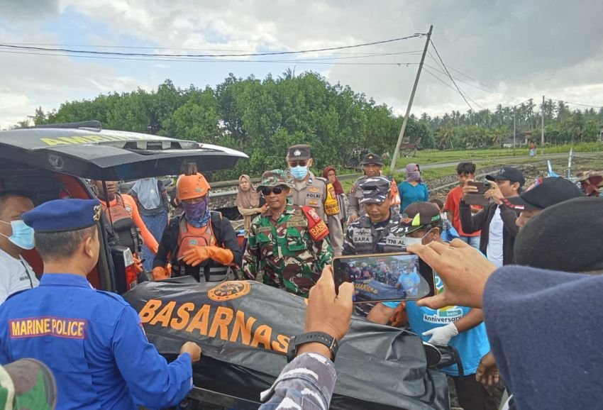 Korban ke-48 Tenggelamnya KMP Tunu Pratama Jaya Ditemukan di Perairan Jembrana