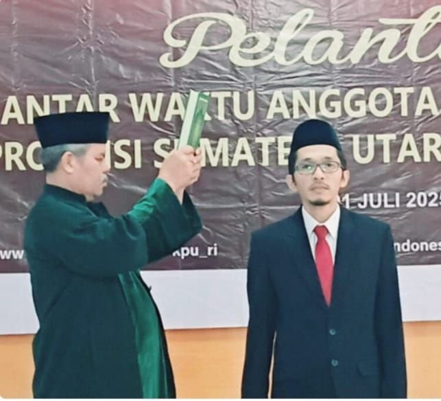 Abdul Aziz Nasution Resmi Dilantik Gantikan Parlagutan Harahap di KPU Padangsidimpuan