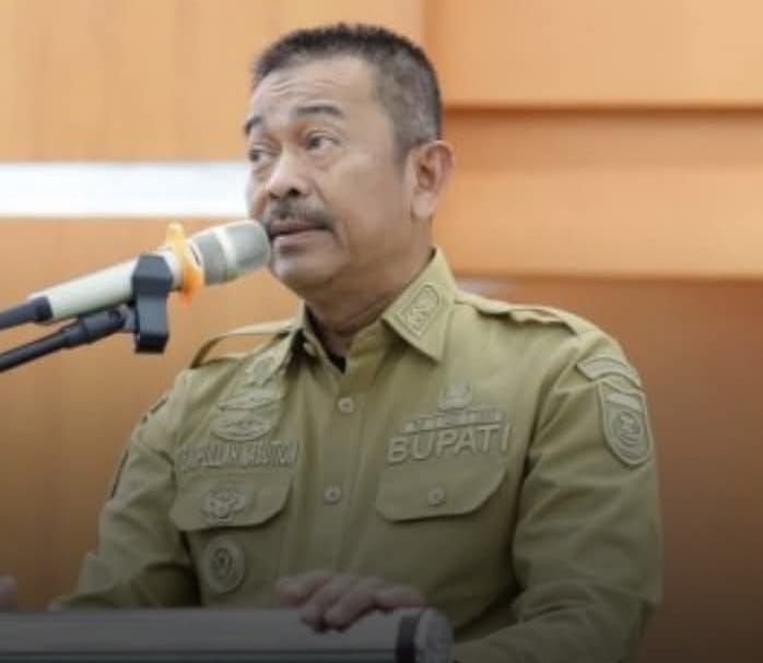 Diduga Intimidasi Plt Kadis Pendidikan, Putra Bupati Madina Jadi Sorotan