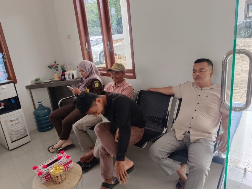 Empat Perangkat Desa Sipange Godang Datangi Kejari Tapsel, Siap Bantu Usut Dugaan Penyimpangan Dana Desa