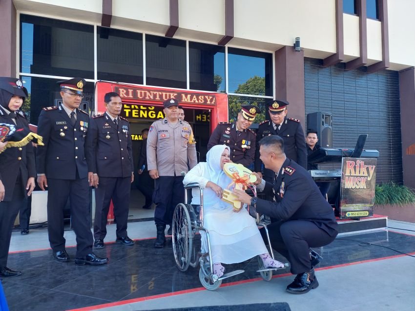 Hari Bhayangkara ke-79, Polres Aceh Tengah Wujudkan Rumah Impian untuk Ibu Disabilitas