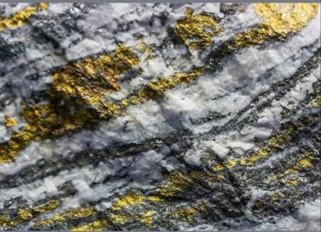 Tanah Berlapis Emas: Jejak Kejayaan Tambang Emas Sumatera yang Kian Terkuak