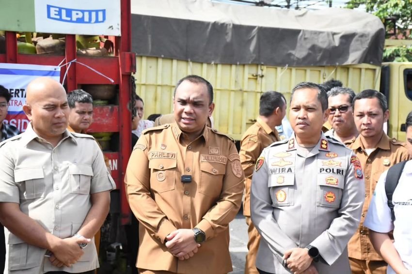 Pemkot Padangsidimpuan Gelar Operasi Pasar LPG 3 Kg untuk Masyarakat Kurang Mampu