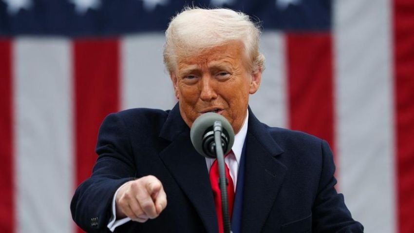 AS Kirim Surat Tarif Impor ke 10 Negara, Trump Tegaskan Akhiri Negosiasi Perdagangan Satu per Satu
