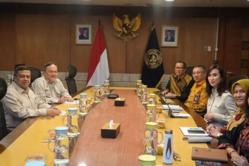 BPJPH dan Kemenpar Kolaborasi Perkuat Wisata Ramah Muslim Lewat Sertifikasi Halal Gratis