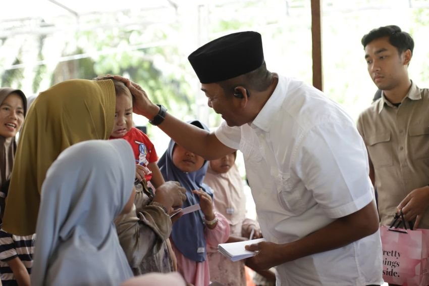 Bupati Madina Saipullah Nasution Santuni 93 Anak Yatim, Lanjutkan Nazar Saat Pencalonan