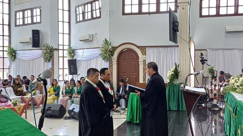 Pdt. John Christian Saragih Resmi Dilantik Sebagai Ephorus GKPS Periode 2025–2030