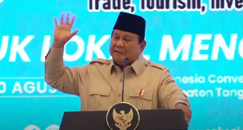 Sindiran Pedas Prabowo ke Pejabat Korup: Tangan Diborgol, Rompi Oranye, Apa Tidak Ingat Anak Istri?