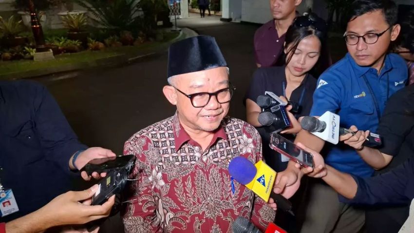 Desakan Alihkan Tunjangan DPR ke Guru, Mendikdasmen Abdul Mu&rsquo;ti: Itu di Luar Kewenangan Saya