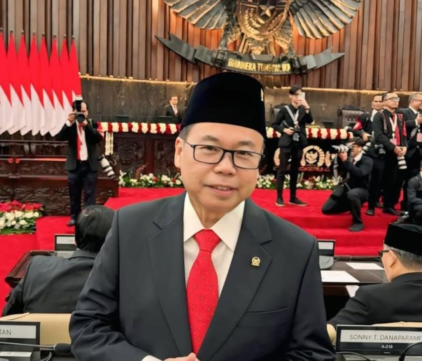 Anggota DPR Sentil Mendiktisaintek Brian dan Wamen Stella Soal Rangkap Jabatan: Gajinya Lumayan Itu!