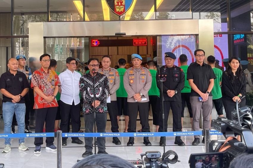 Tujuh Anggota Brimob Ditetapkan Terduga Pelanggar Etik, Kasus Kematian Affan Kurniawan Segera Disidangkan