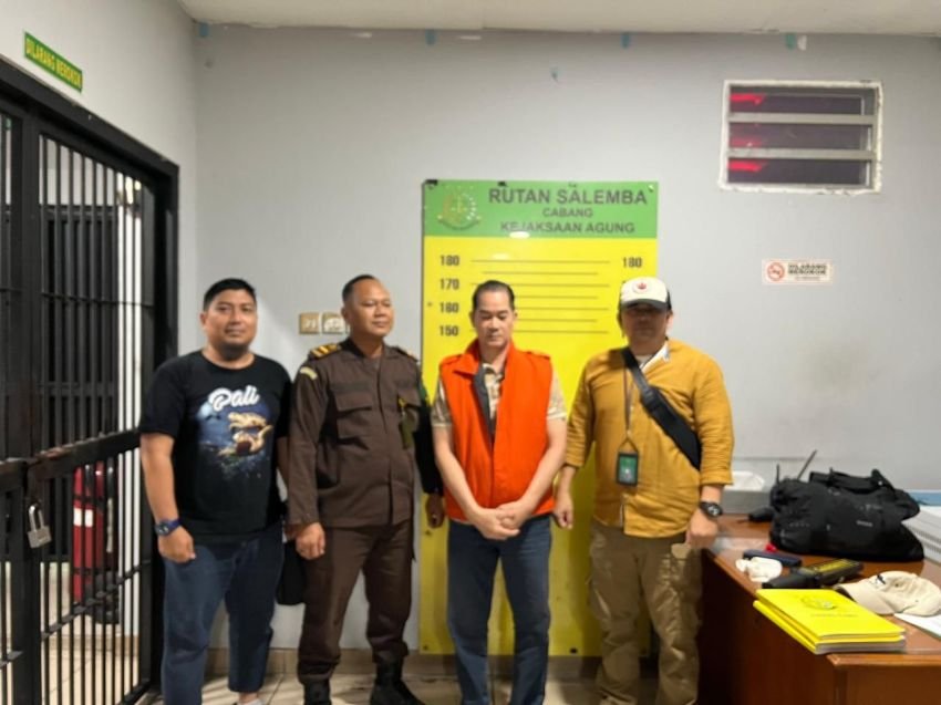 Operasi Senyap Tim SIRI Kejagung Berhasil Tangkap Buronan Kasus Penggelapan di Jakarta Utara