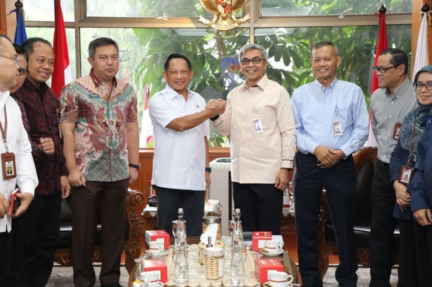 Mendagri dan Ketua KPK Bahas Penguatan Pendidikan Antikorupsi untuk Kepala Daerah Hasil Pilkada 2024