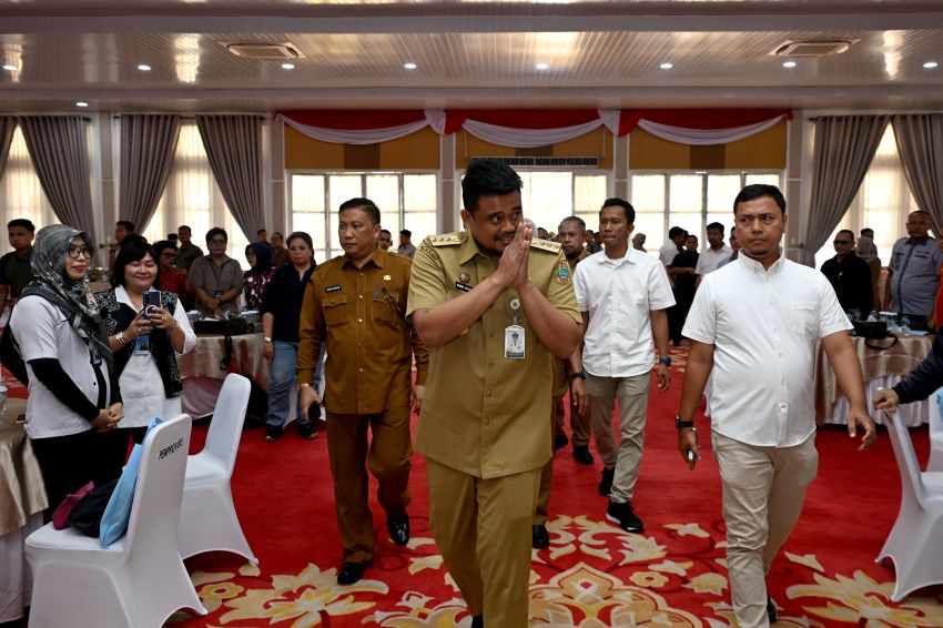 Bobby Nasution Minta OPD Pemprov Sumut Terbuka pada Wartawan demi Keterbukaan Informasi