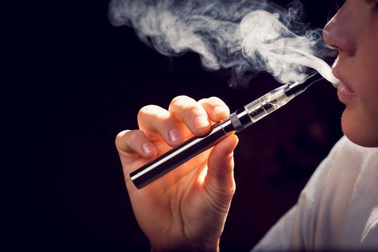 Rokok Elektronik &ldquo;Zombie&rdquo; Mengandung Etomidate Masuk Indonesia, DPR Desak BPOM dan Polri Segera Razia