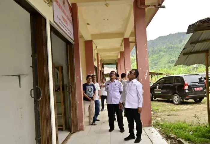 Bupati Tapteng Instruksikan Pengaktifan Kembali Pasar Terminal Terpadu Pandan