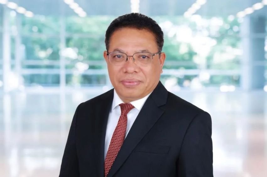 Jelang Pensiun Arief Hidayat, Inosentius Samsul Jalani Uji Kelayakan Calon Hakim MK Usulan DPR