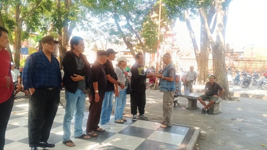 Semarak HUT ke-80 RI, Pak Yudi Gelar Lomba Karaoke di Lapangan Puputan Badung
