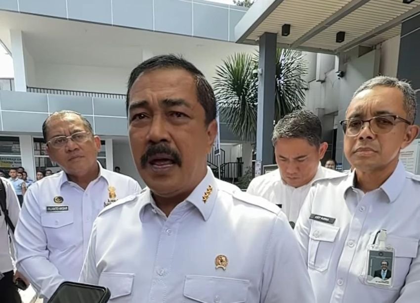 Menteri Imipas Buka Peluang Cabut Paspor Jurist Tan dan Harun Masiku