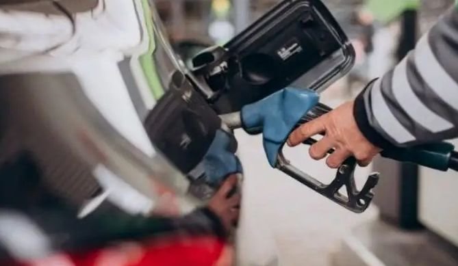 Waspada! Penggunaan BBM Tercampur Bisa Sebabkan Kerusakan Mesin Parah, Ini Penjelasan Pakar ITB