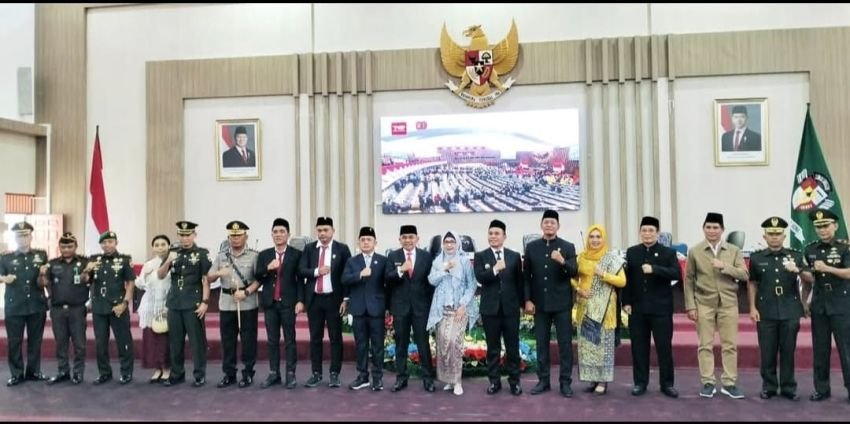 Ikuti Pidato Kenegaraan, Bupati Simalungun: Momen HUT RI Perkuat Sinergi Pemerintah dan Masyarakat