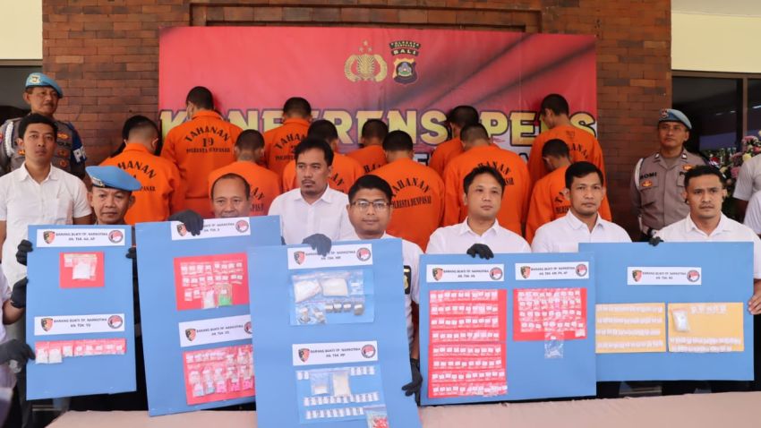 Satresnarkoba Polresta Denpasar Ungkap 39 Kasus Narkotika, Tangkap 45 Tersangka Termasuk 6 Residivis