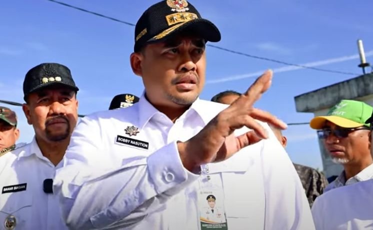 Gubernur Bobby Nasution Ungkap Penyebab Air Danau Toba Keruh