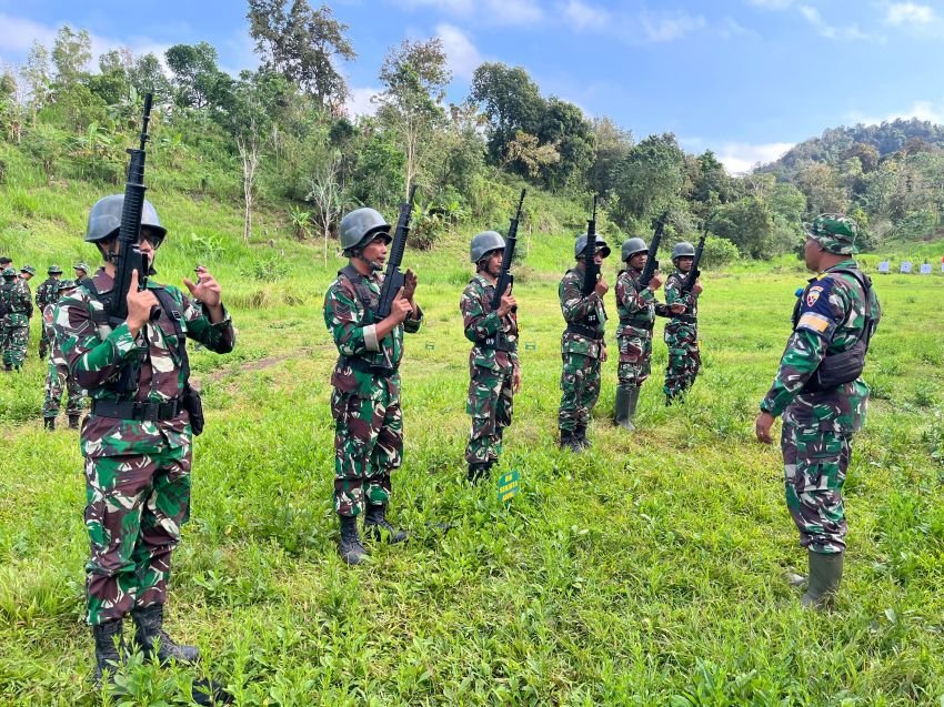 Kodim 1617/Jembrana Gelar Latihan Menembak Triwulan III untuk Tingkatkan Profesionalisme Prajurit