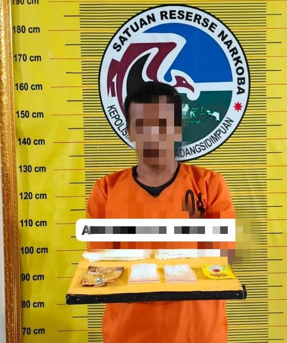 Sabu Dalam Bungkus Minuman, Satresnarkoba Padangsidimpuan Bekuk Pemuda di Jalan Sisingamangaraja