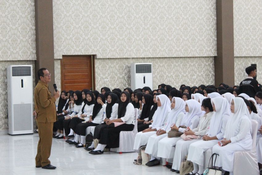 PKKMB Hari Kedua UNAR Padangsidimpuan Hadirkan Seminar Mencetak Generasi Berkarakter untuk Pembangunan Berkelanjutan