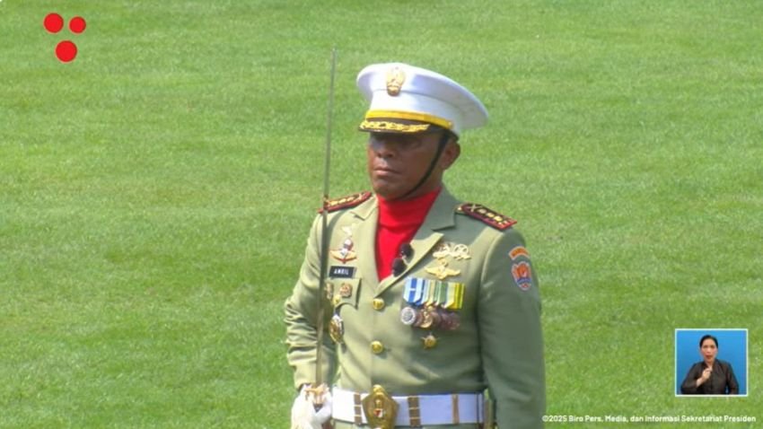 Kolonel Amril, Komandan Upacara HUT ke-80 RI: Cucu Awak Pertama KRI Dewaruci dengan Rekam Jejak Cemerlang