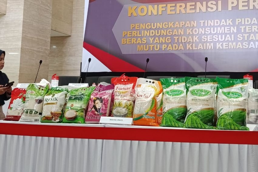 Tiga Direksi Food Station Ditetapkan Sebagai Tersangka Kasus Beras Tidak Sesuai Standar