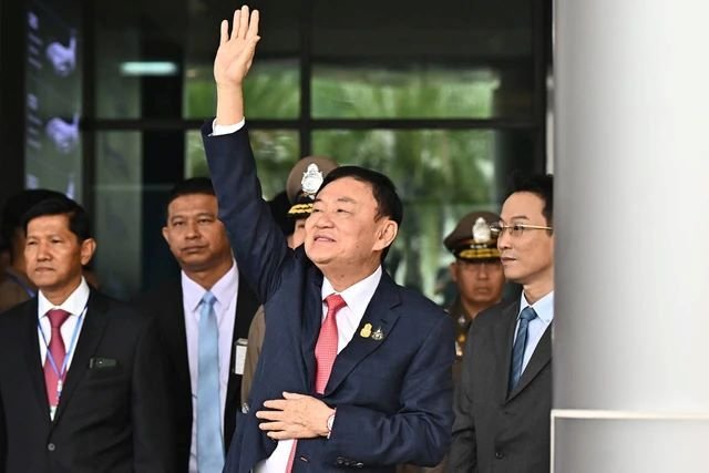 Pengadilan Thailand Hentikan Kasus Penghinaan Kerajaan terhadap Thaksin Shinawatra