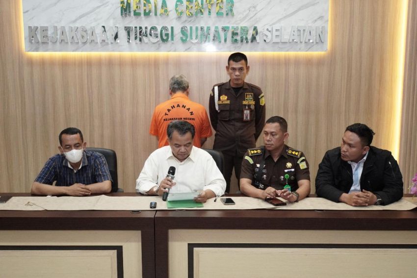 Sempat Berupaya Melawan, Terpidana DPO Kejari Palembang Akhirnya Diamankan Tim Tabur Kejati Sumsel