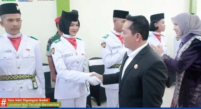 Bupati Palas Kukuhkan Paskibra HUT ke-80 RI: Generasi Unggul, Harapan Bangsa