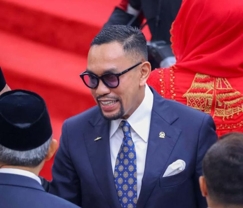 Kontroversi Pernyataan &lsquo;Orang Tolol Sedunia&rsquo;, Ahmad Sahroni Dicopot dari Jabatan Wakil Ketua Komisi III DPR RI