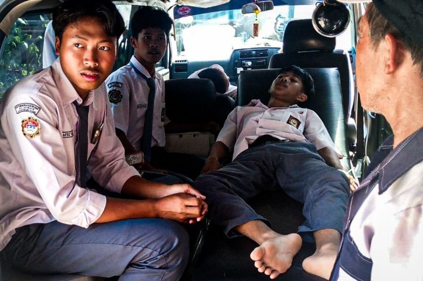 Diduga Karena Daging Ayam Basi, Ratusan Siswa di Cipongkor Keracunan Makan Bergizi Gratis