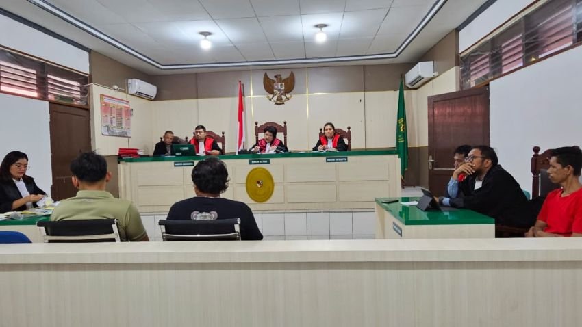 Terdakwa Andre dan Lombek Bantah Kesaksian Polisi Soal Penangkapan dan Barang Bukti Narkoba