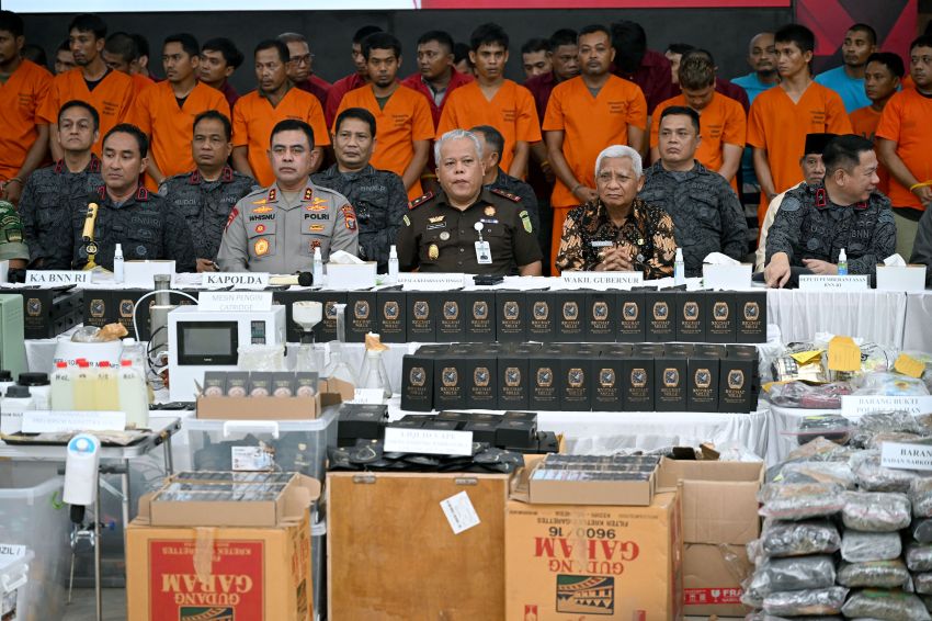 Wagub Sumut Turut Musnahkan Barang Bukti Narkoba 1,7 Ton di Polda Sumut