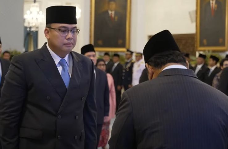 DPR Minta Angga Raka Mundur dari Wamen Komdigi Usai Jabat Kepala BKP
